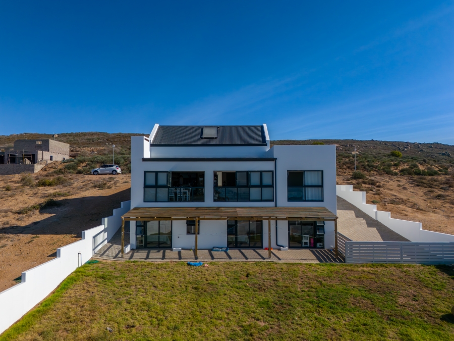 4 Bedroom Property for Sale in Britannica Heights Western Cape